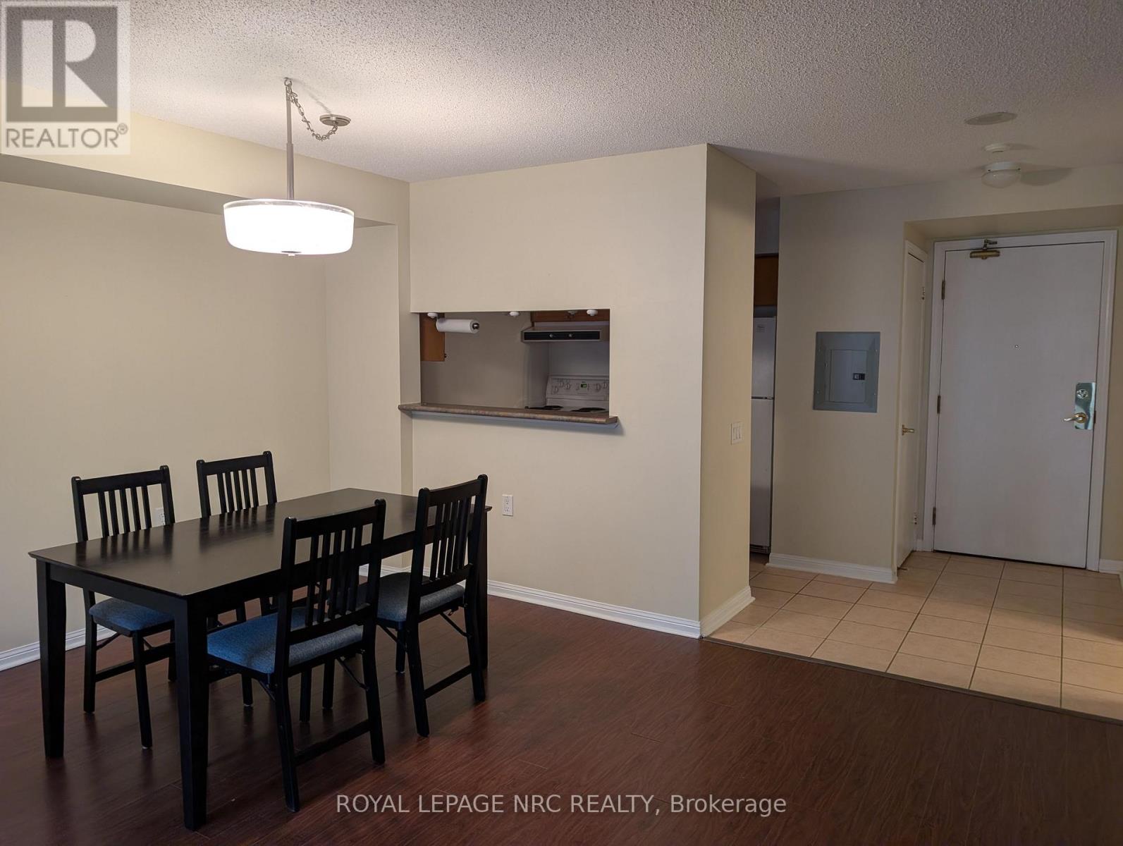#223 650 LAWRENCE AVENUE W - Image 3