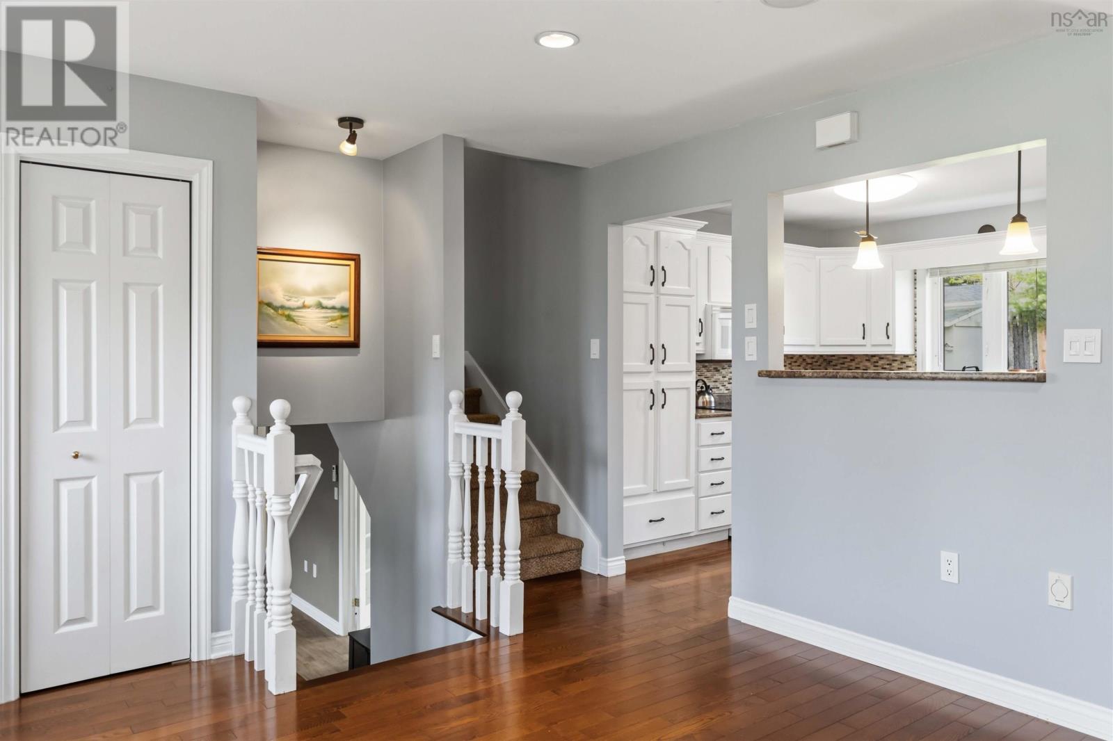 Property 18 of 49 of 2774 Poplar Drive Coldbrook NS B4R 1A8