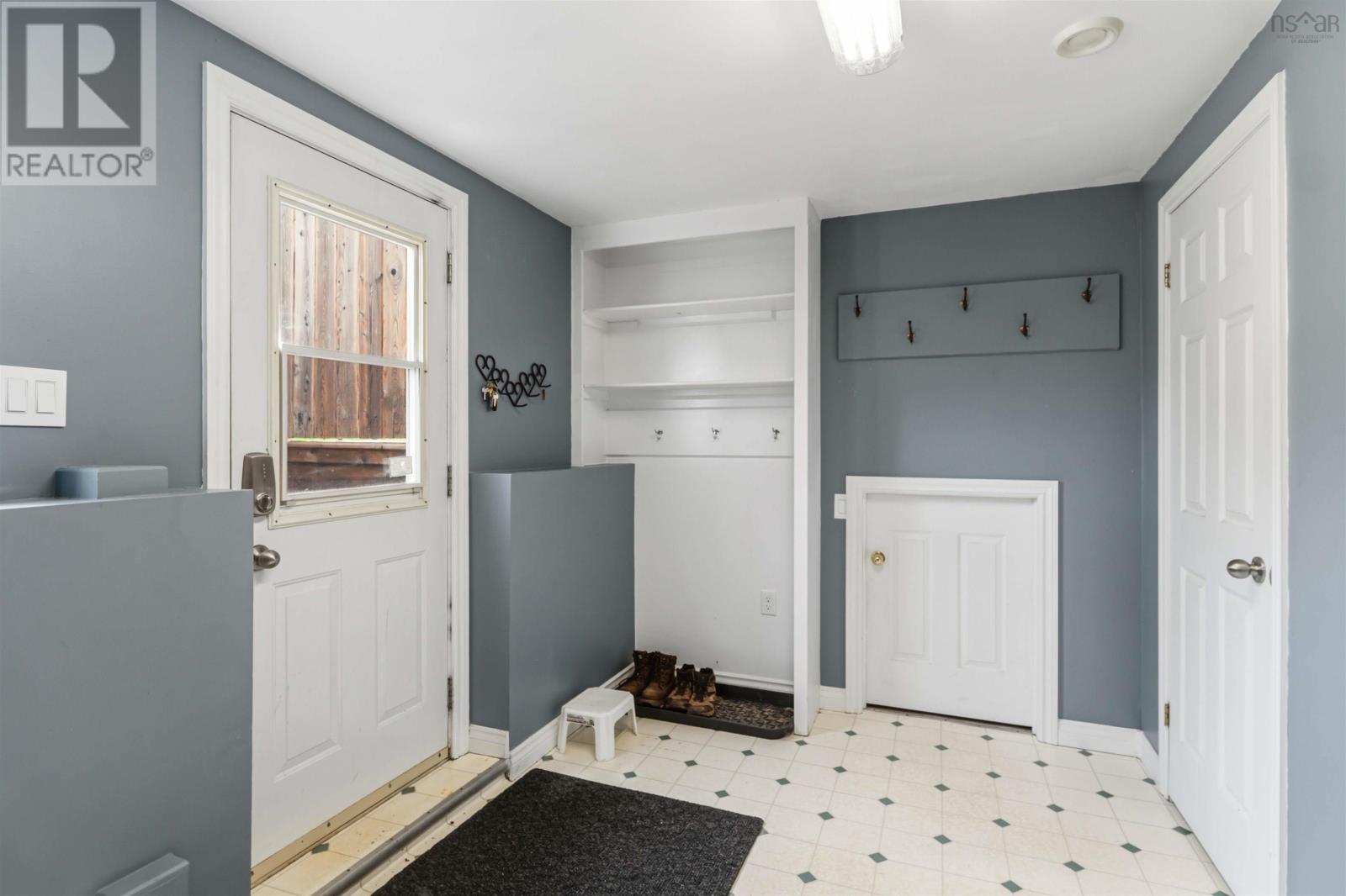 Property 44 of 49 of 2774 Poplar Drive Coldbrook NS B4R 1A8