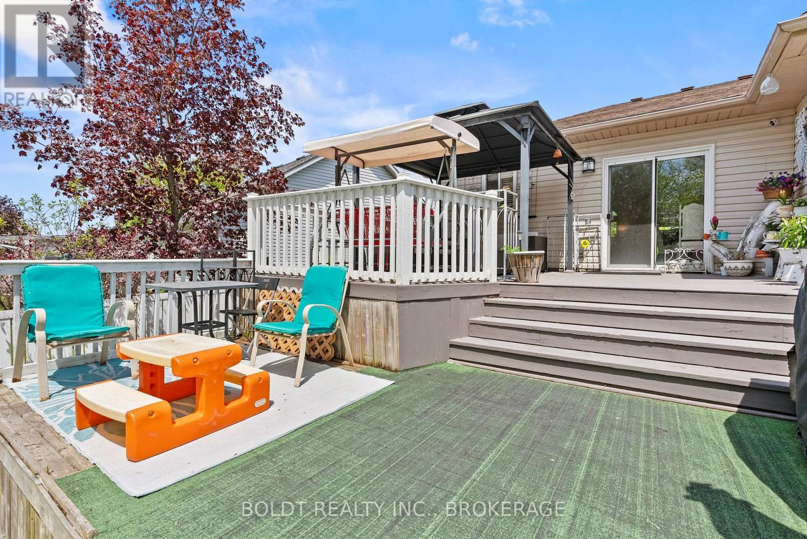 4333 SOUTHERLAND COURT - 30