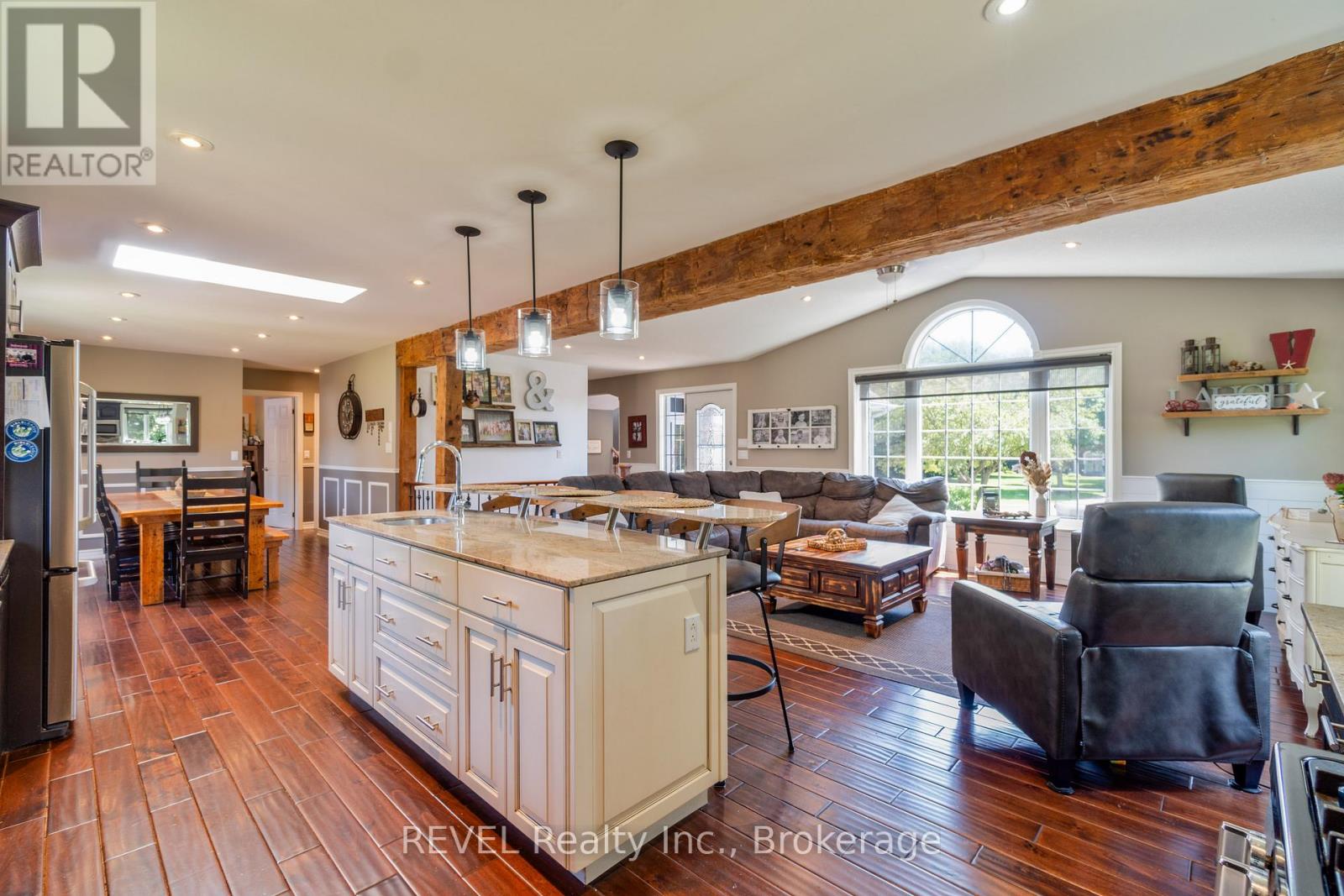 719 WELLAND ROAD - 10