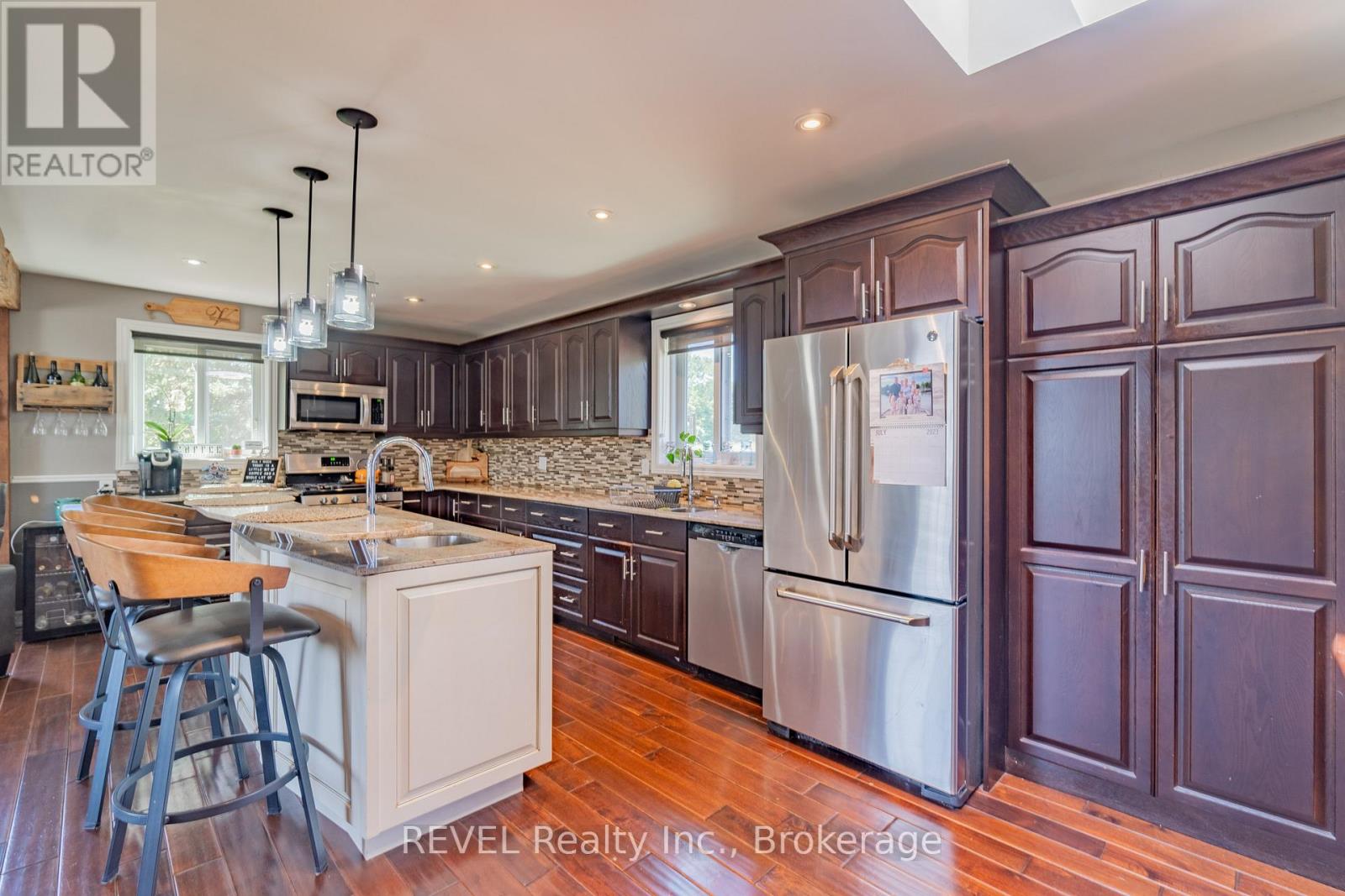 719 WELLAND ROAD - 14