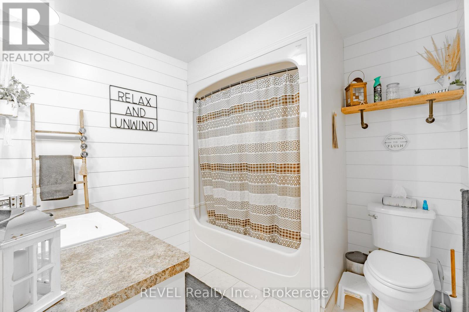 719 WELLAND ROAD - 18