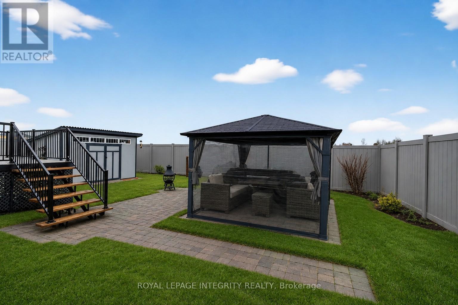 329 DORE STREET - 40