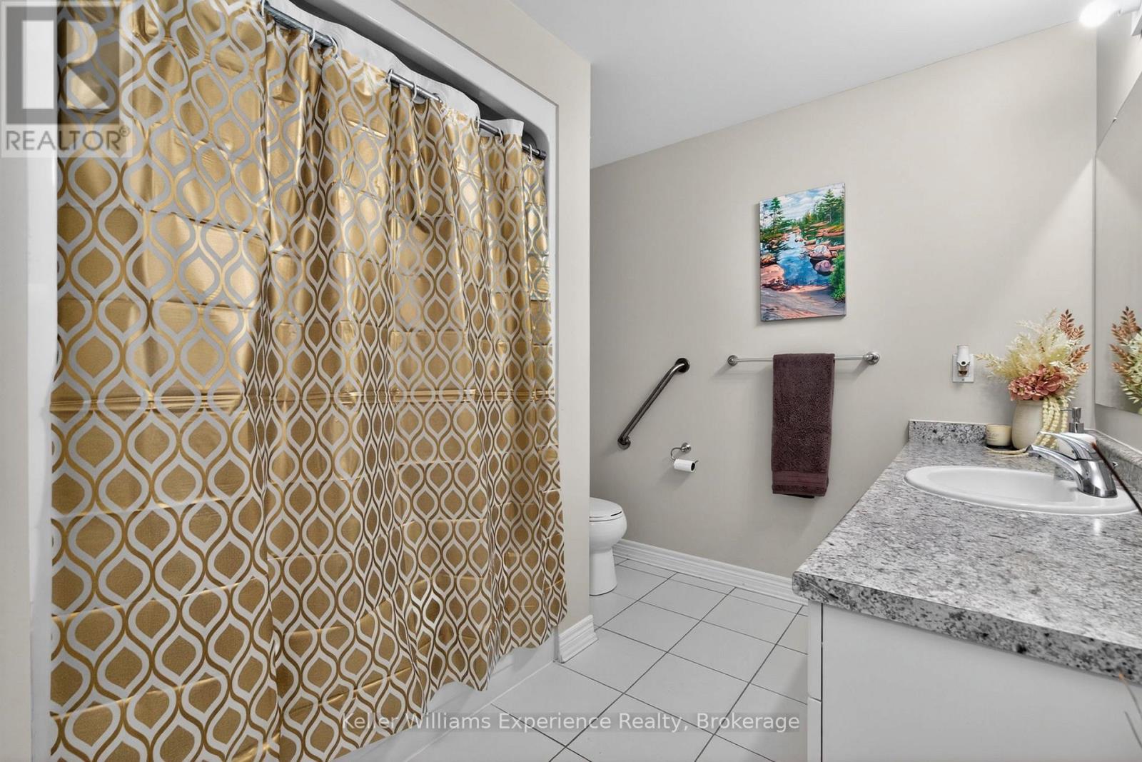 992 COOK DRIVE - 28