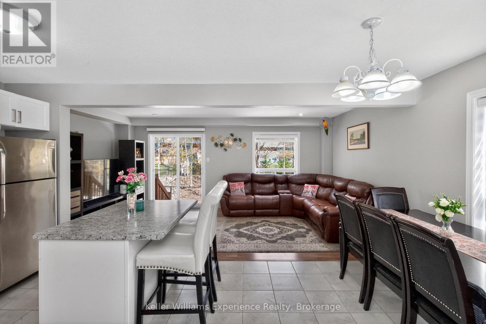 992 COOK DRIVE - 7