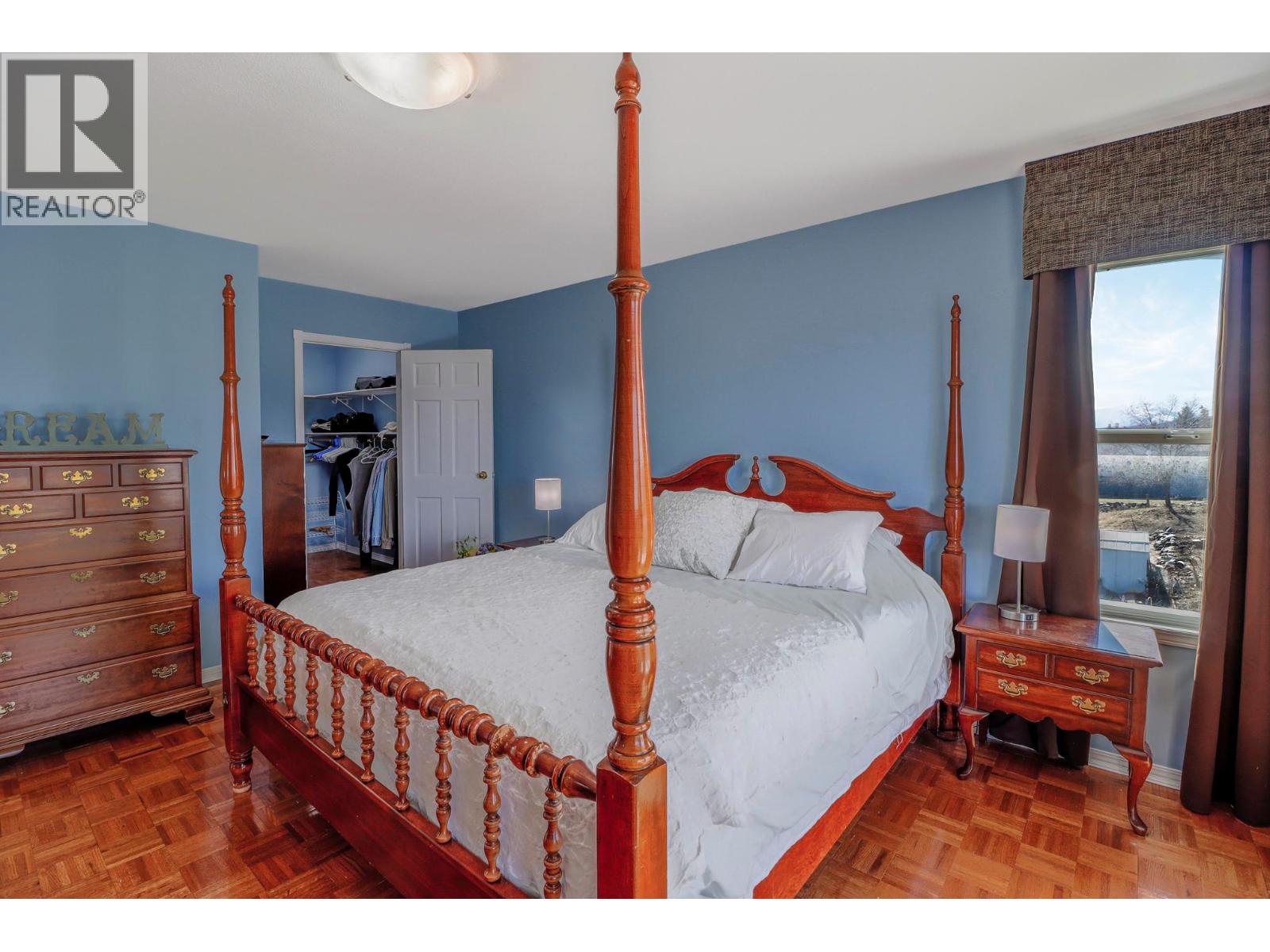 9617 CLEARVIEW Road, Cranbrook