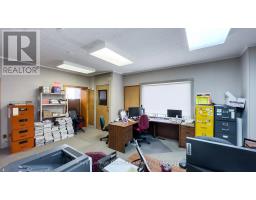 401 Queen Street, North Huron, ON N0M1H0 Photo 44