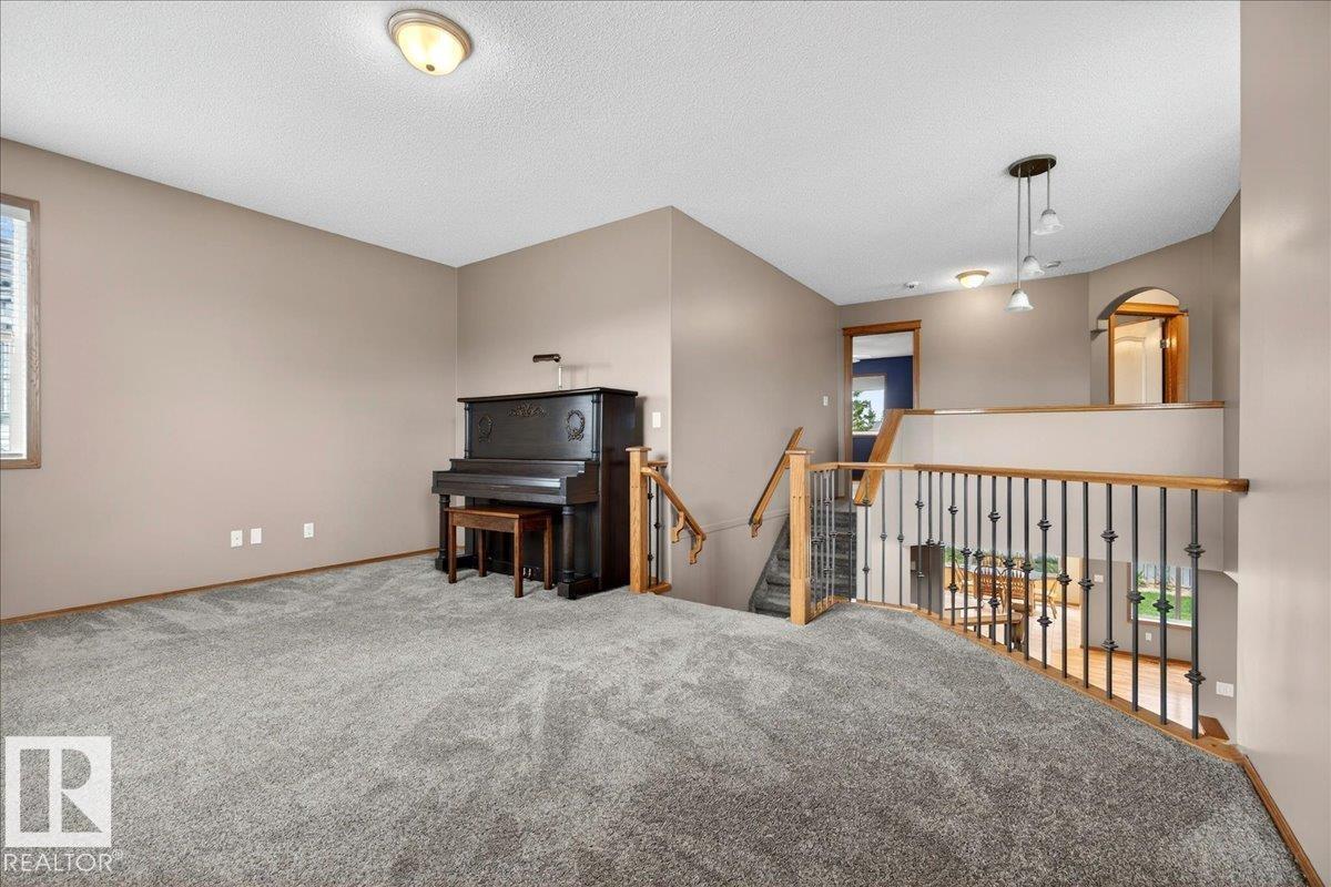 11824 13 AV NW - 26