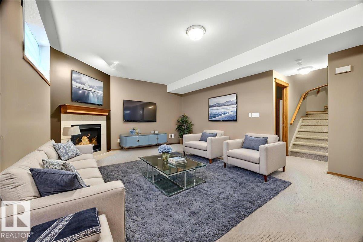 11824 13 AV NW - 46