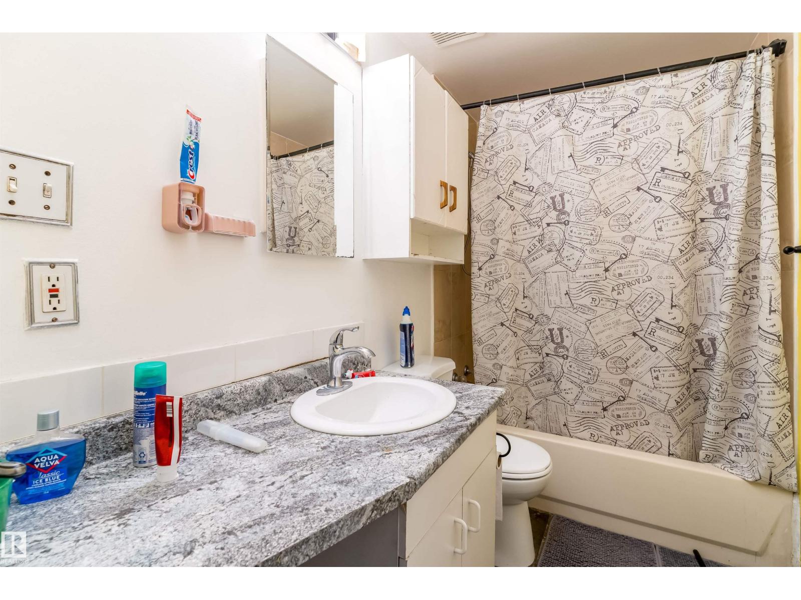 12770 117 ST NW - 11