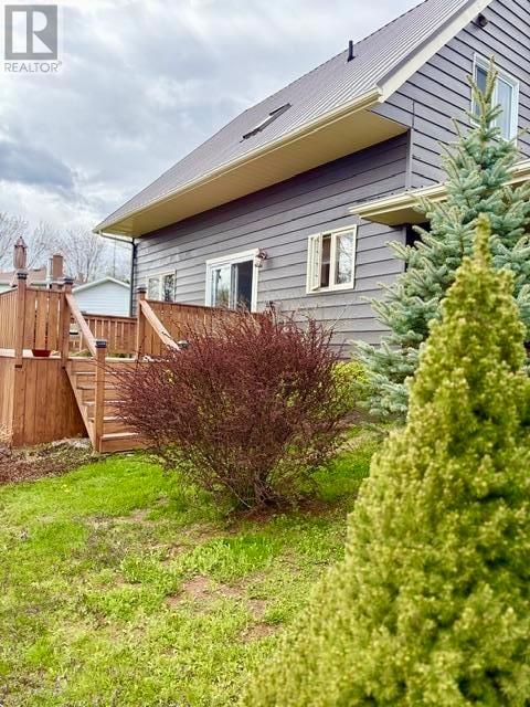 14 Laura Jean Crescent - 43