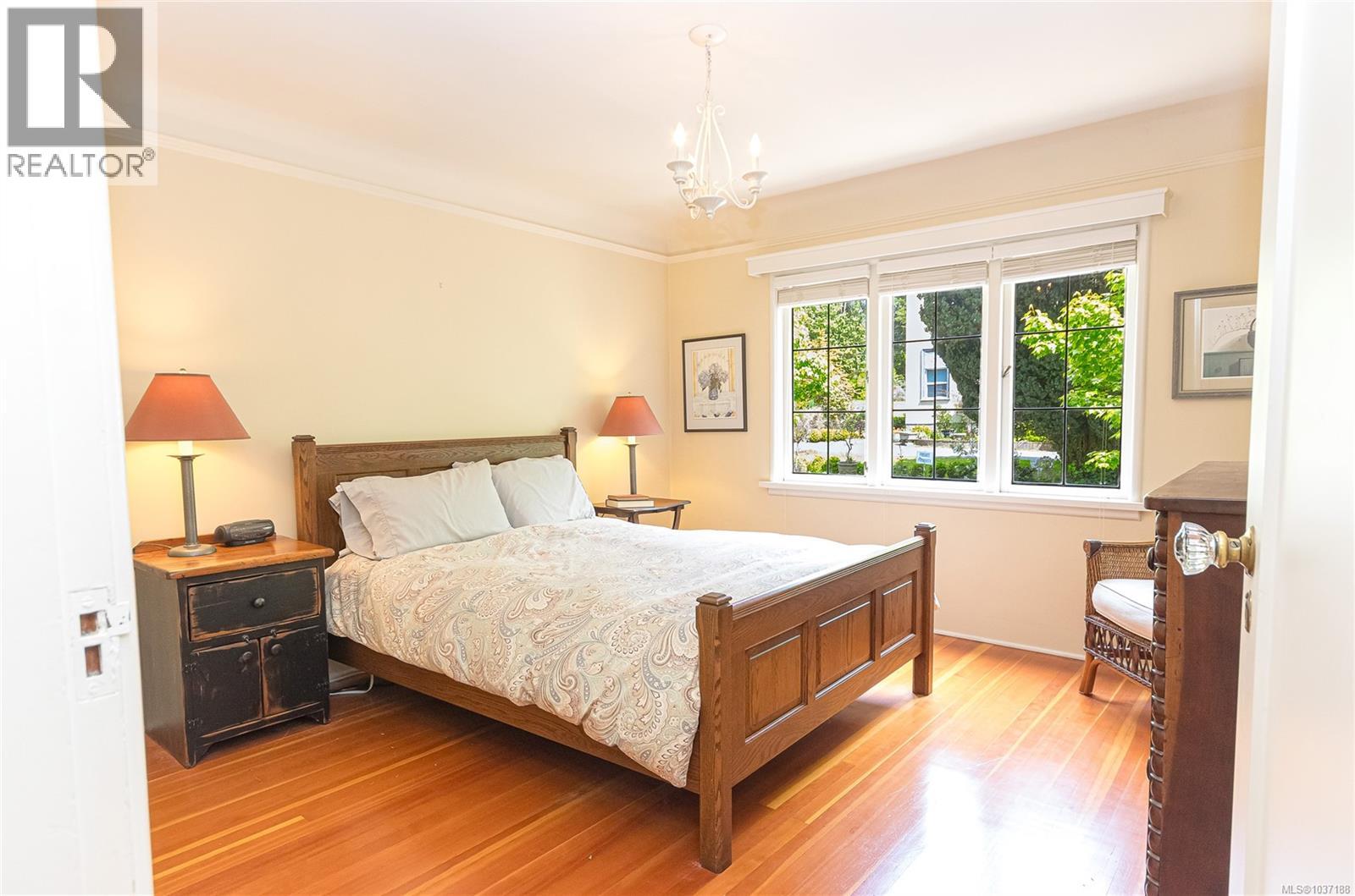 812 Langham Crt - 20