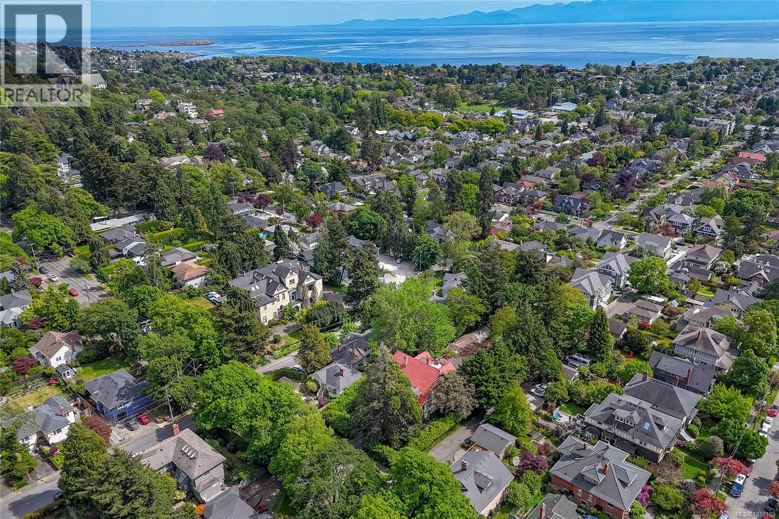 812 Langham Crt - 41