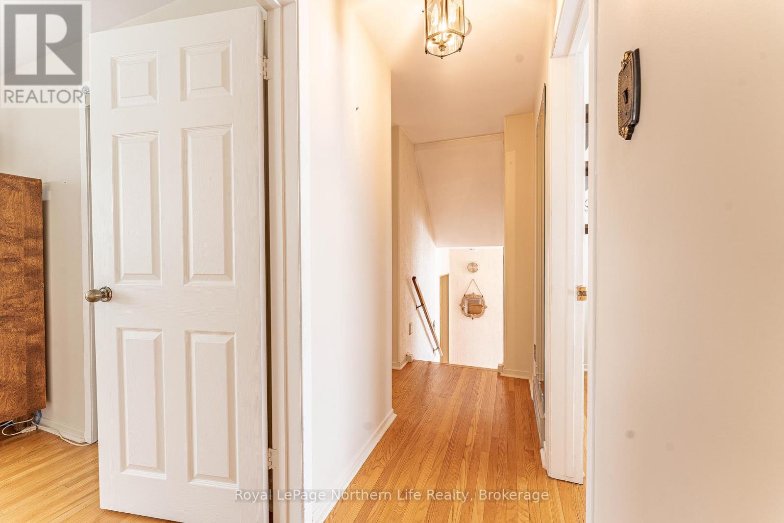 1608 PARKWOOD DRIVE - 16