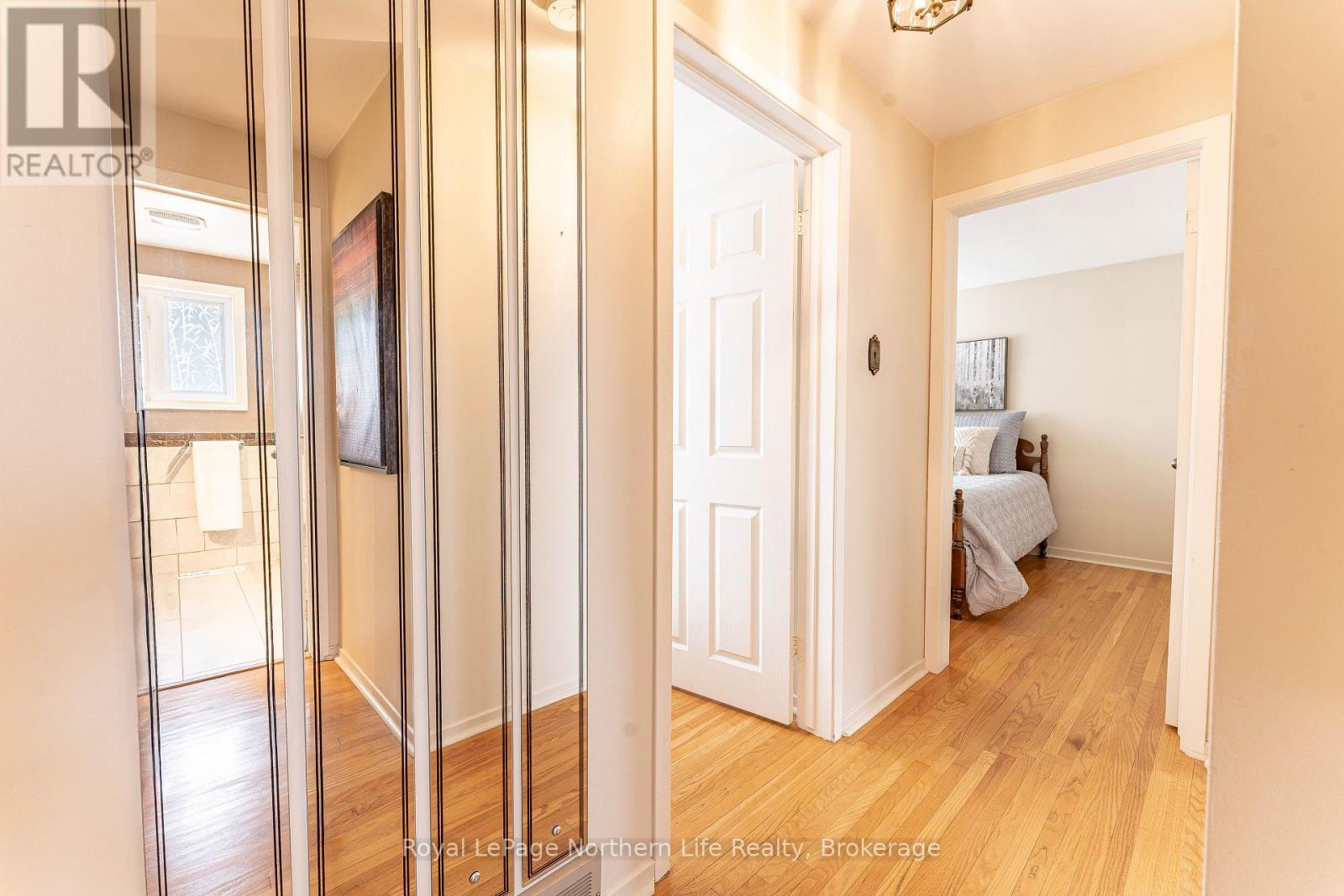 1608 PARKWOOD DRIVE - 23