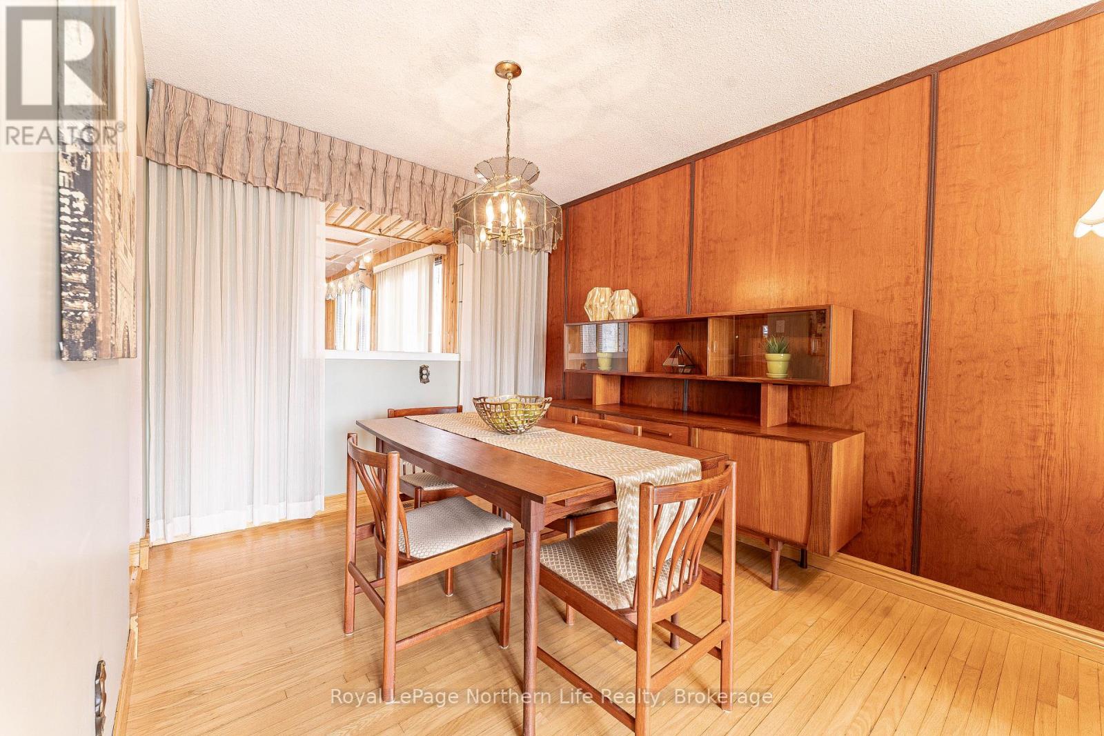 1608 PARKWOOD DRIVE - 9