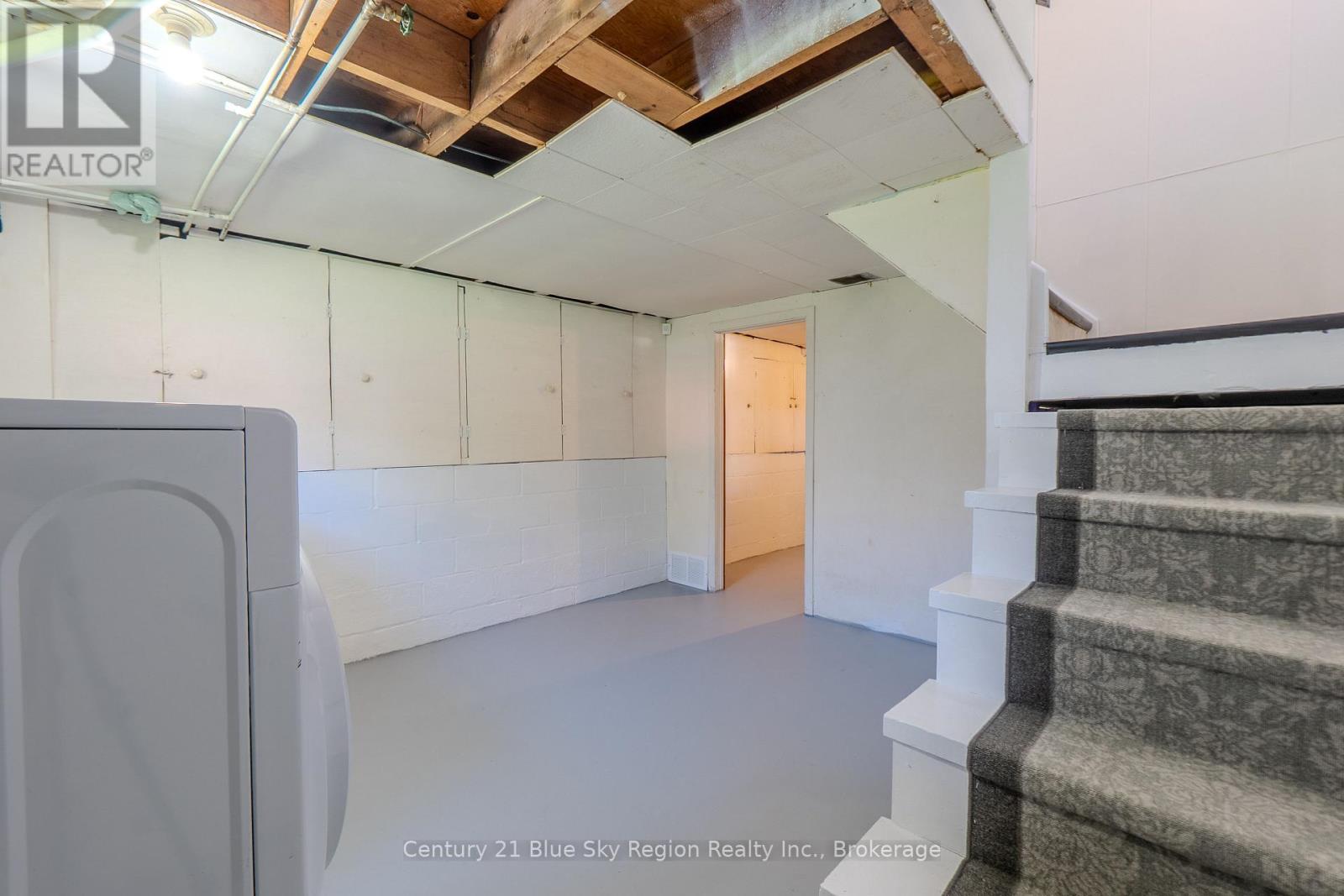 513 BRENNAN STREET - 24