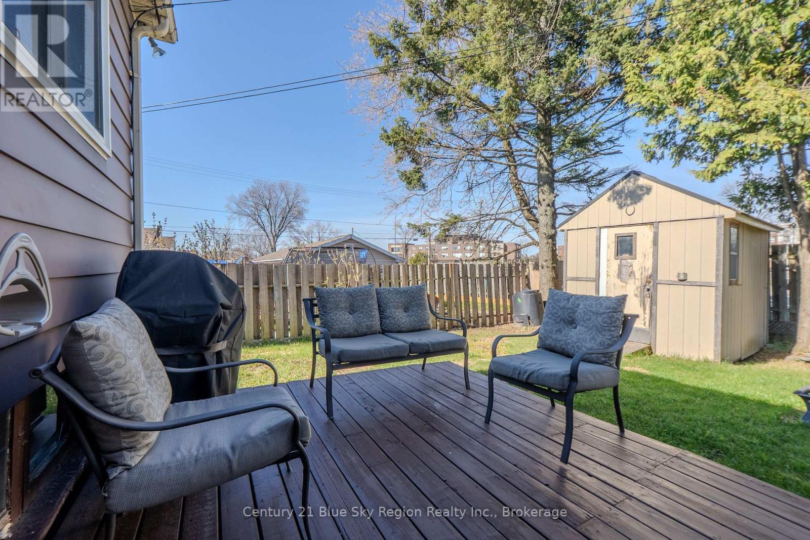 513 BRENNAN STREET - 31