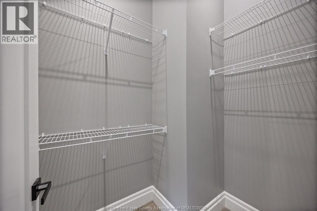 1835 EDGEMORE Unit# 1, LaSalle, Ontario, N9H2J5 — Photo 13