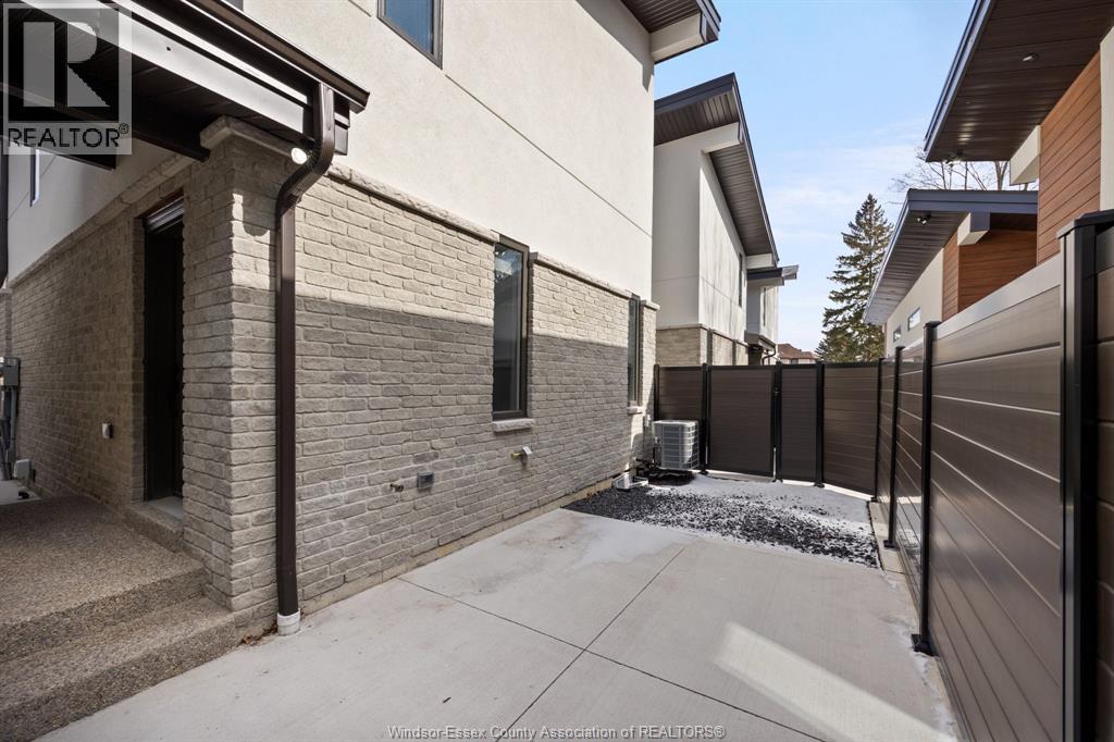 1835 EDGEMORE Unit# 1, LaSalle, Ontario, N9H2J5 — Photo 29