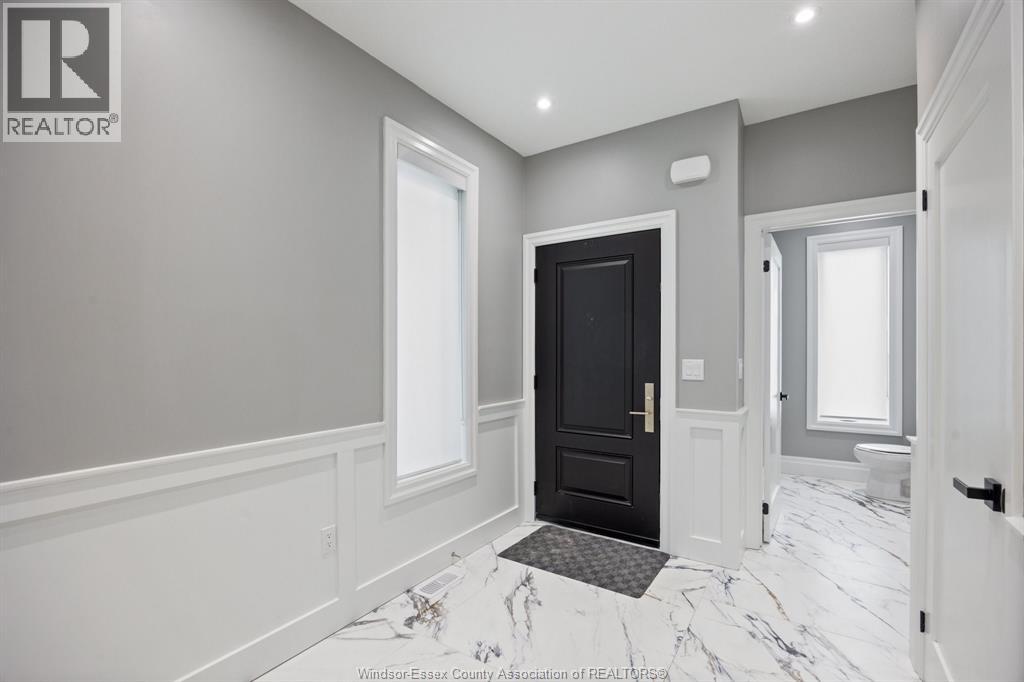 1835 EDGEMORE Unit# 1, LaSalle, Ontario, N9H2J5 — Photo 30