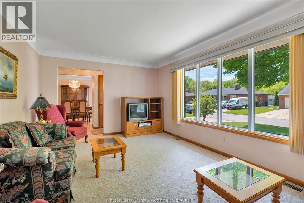 1830 Randolph AVENUE, Windsor, Ontario, N9B2W3 — Photo 3