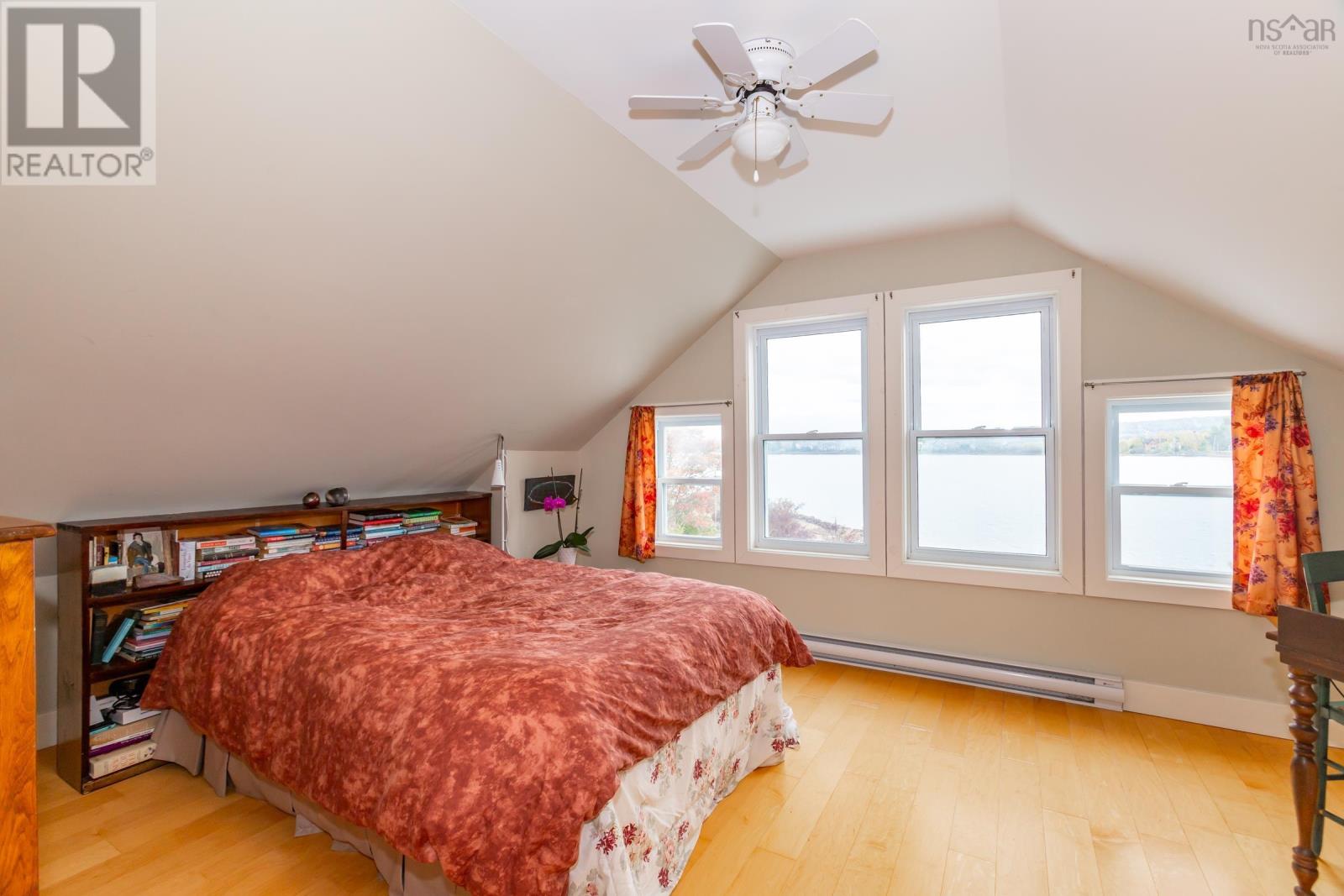 5360 Granville Road - 26