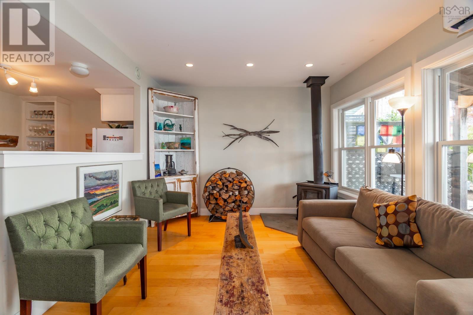 5360 Granville Road - 10