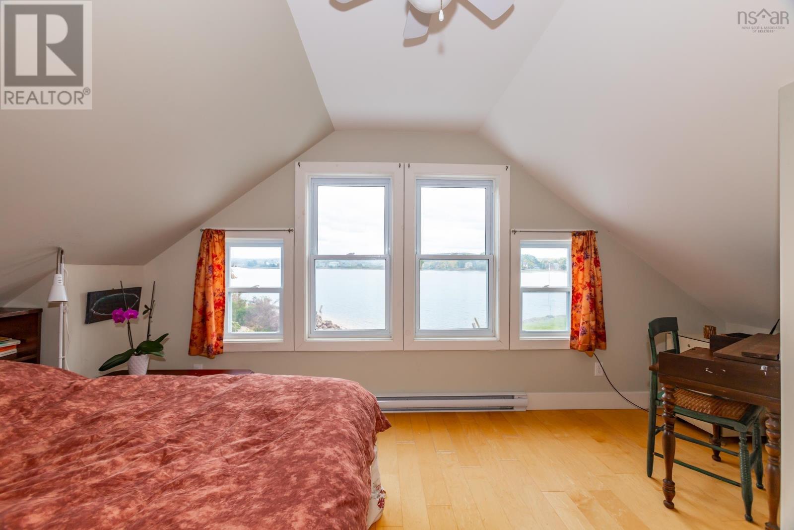 5360 Granville Road - 27