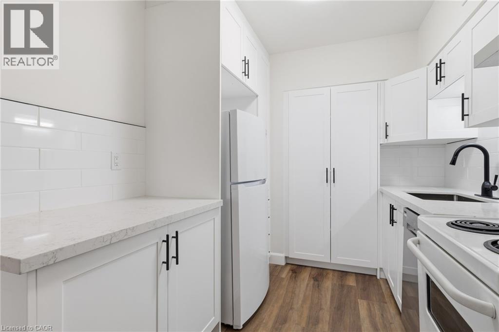 18 MALL Road Unit# 412, Hamilton, Ontario, L8V4V4 — Photo 9