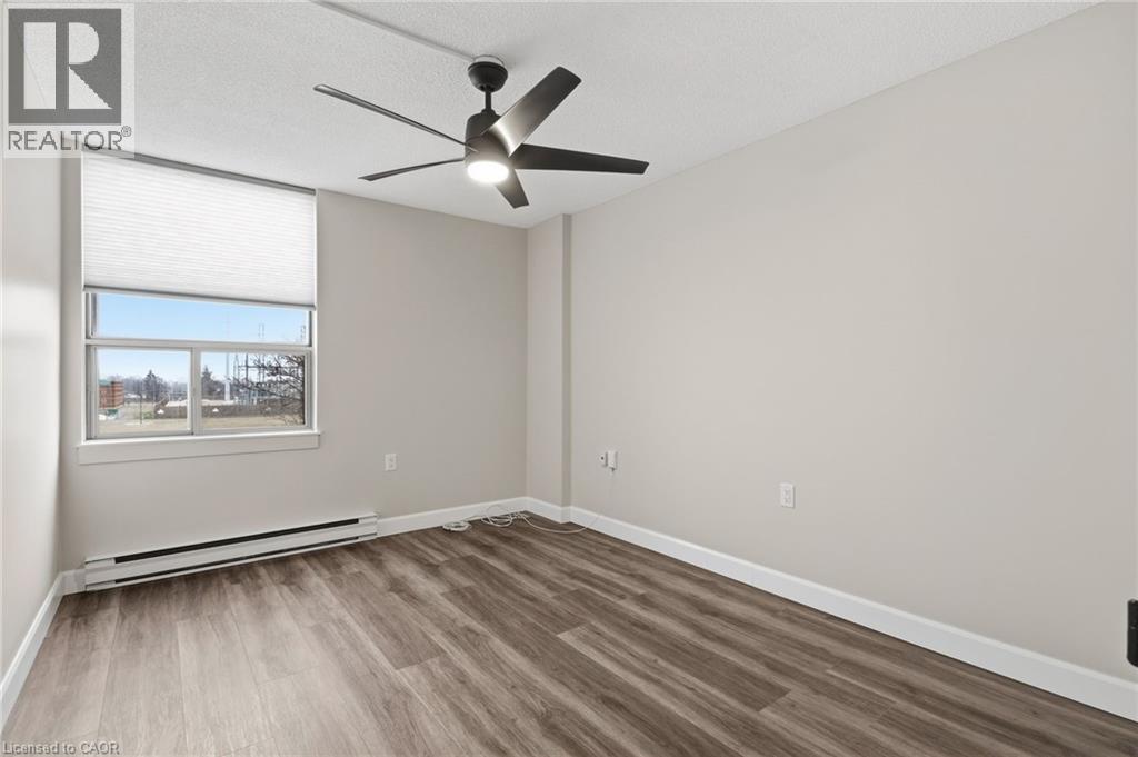 18 MALL Road Unit# 412, Hamilton, Ontario, L8V4V4 — Photo 2