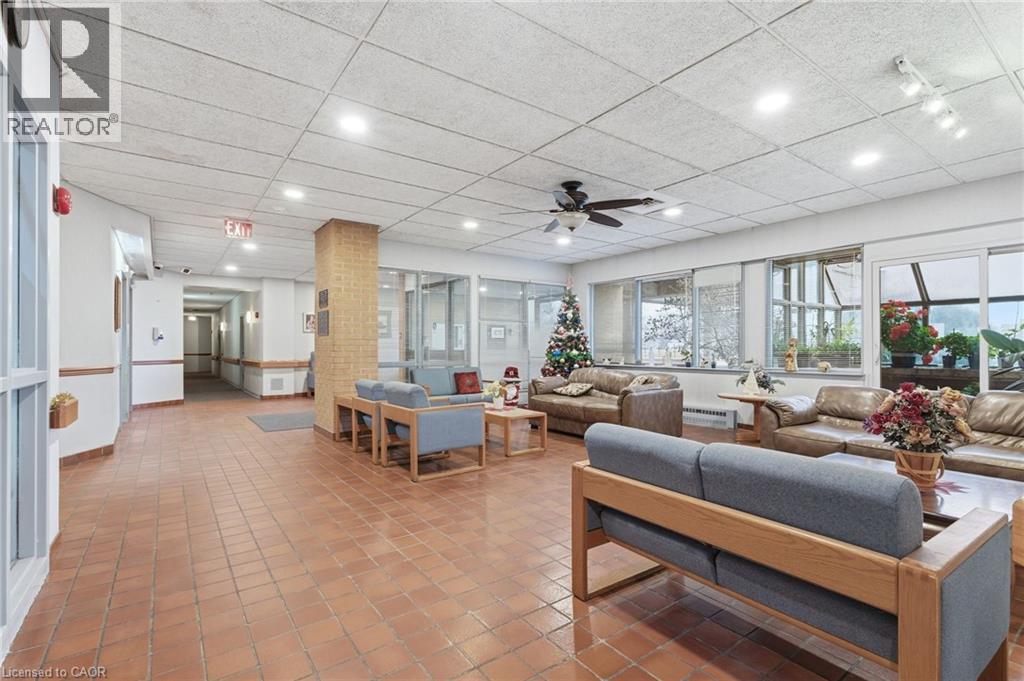 18 MALL Road Unit# 412, Hamilton, Ontario, L8V4V4 — Photo 17