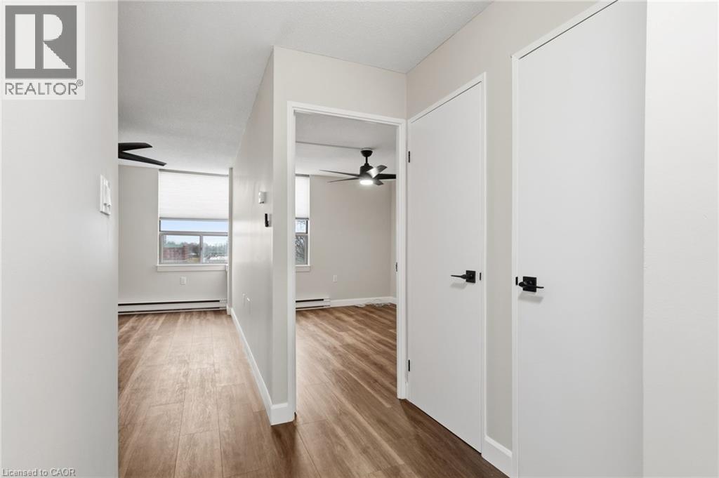 18 MALL Road Unit# 412, Hamilton, Ontario, L8V4V4 — Photo 10