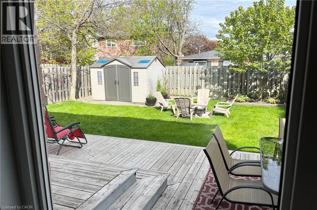 37 BREWSTER Street, Hamilton, Ontario, L8T4R6 — Photo 6