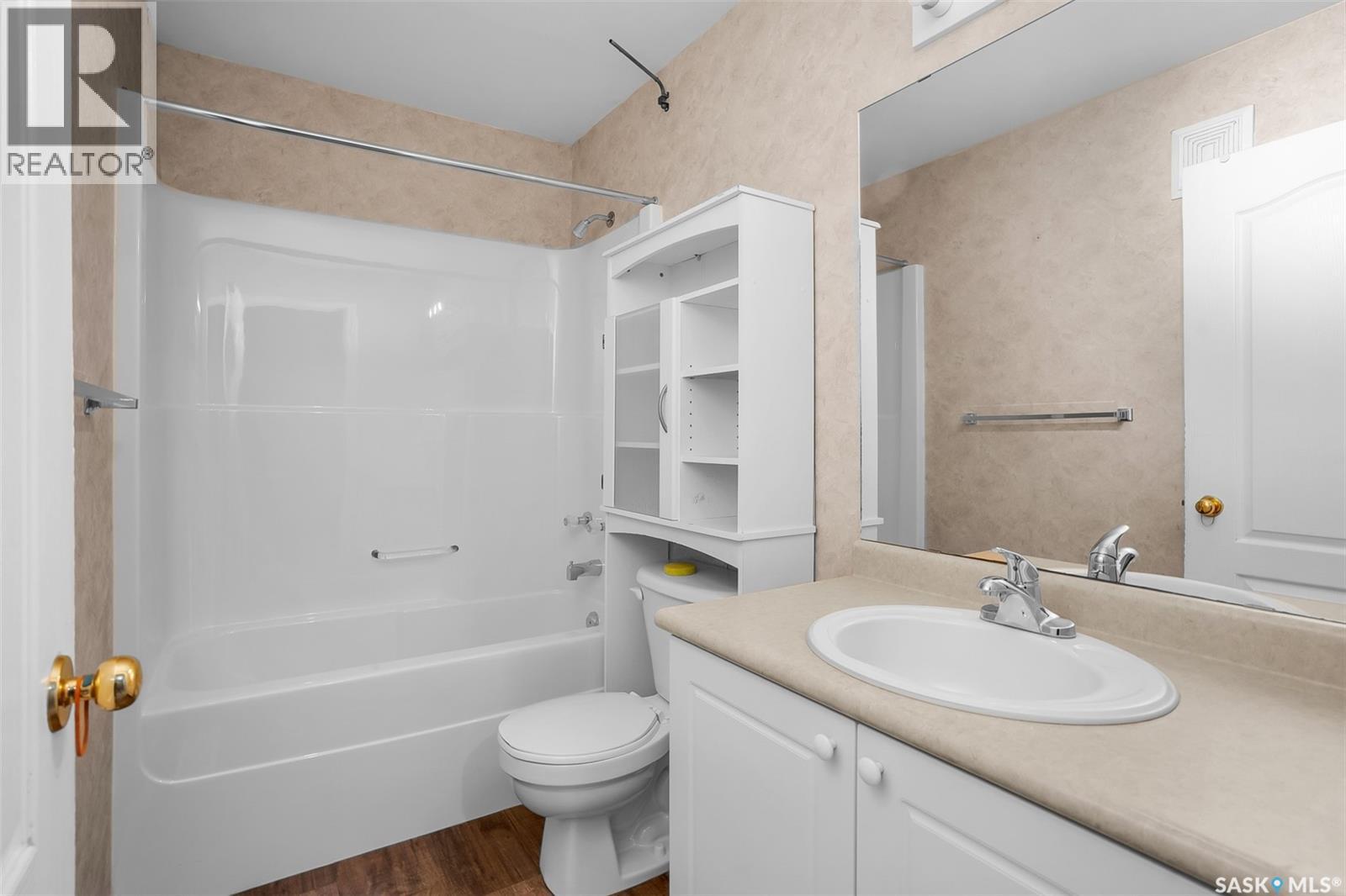 #102 670 Kenderdine ROAD - 19