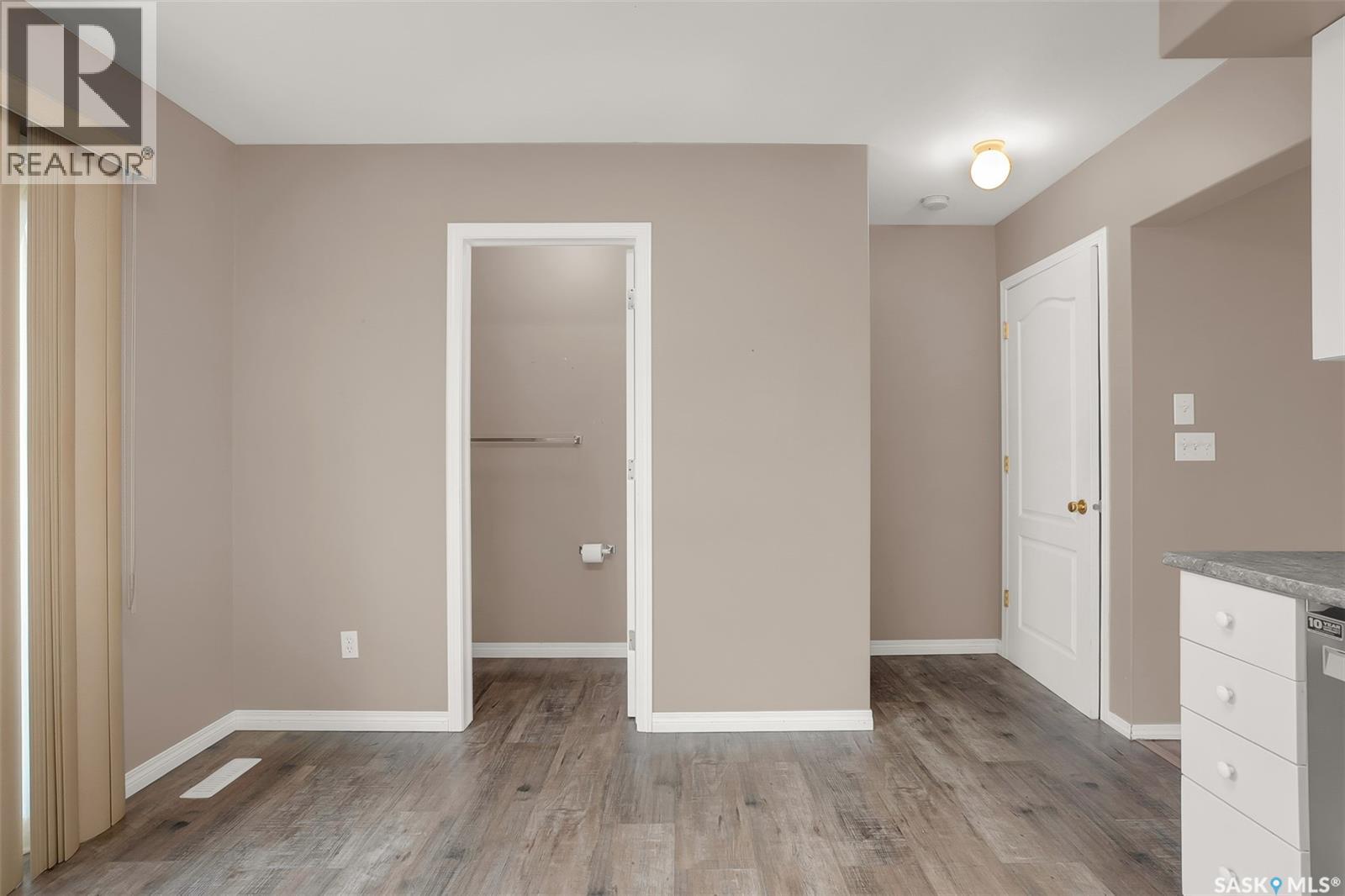 #102 670 Kenderdine ROAD - 11