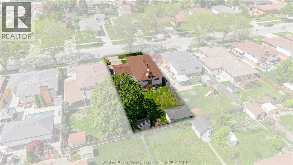 10575 Mulberry DRIVE, Windsor, Ontario, N8R1H7 — Photo 11