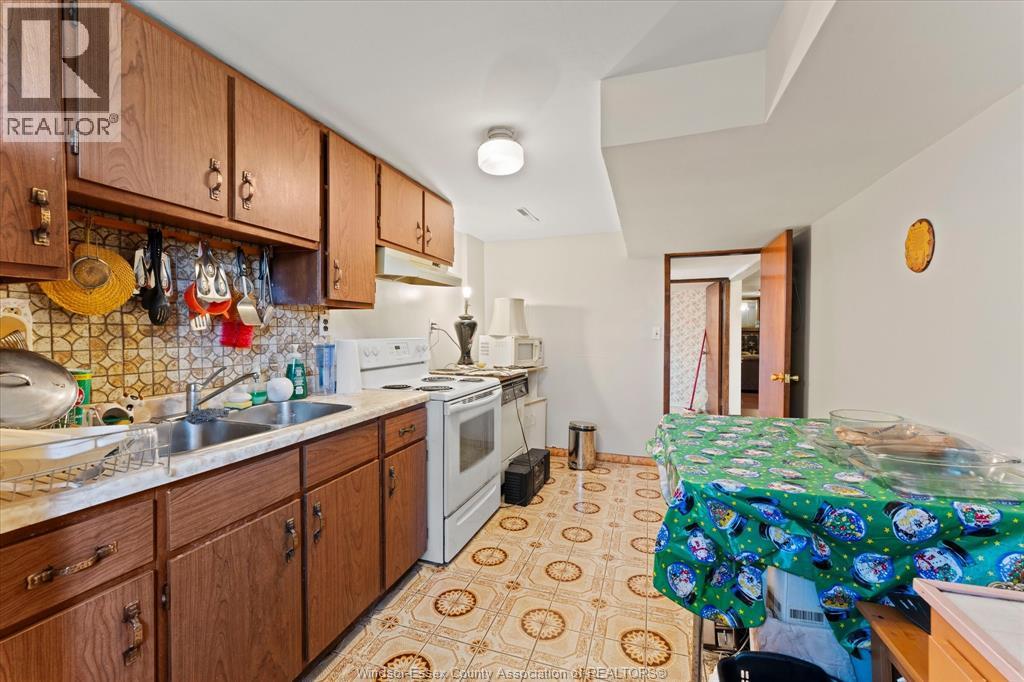 10575 Mulberry DRIVE, Windsor, Ontario, N8R1H7 — Photo 15