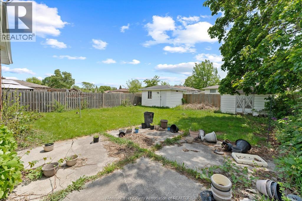 10575 Mulberry DRIVE, Windsor, Ontario, N8R1H7 — Photo 6