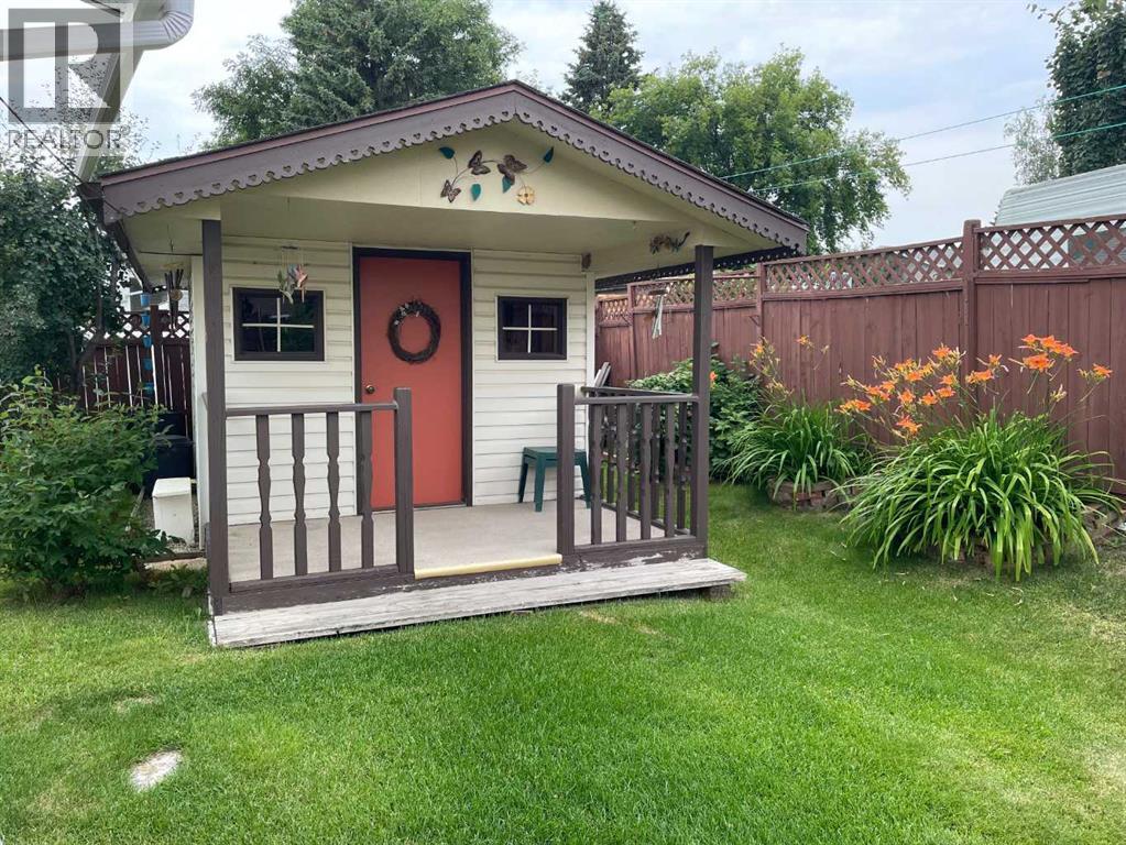 10400 105 Avenue - 22
