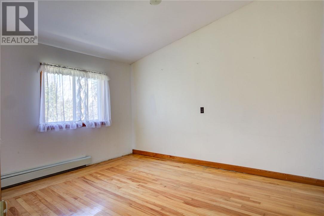 222 Nepahwin, Sudbury, Ontario, P3E2H6 — Photo 6