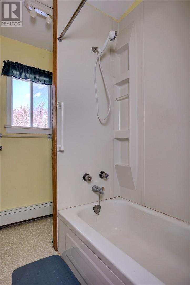 222 Nepahwin, Sudbury, Ontario, P3E2H6 — Photo 22