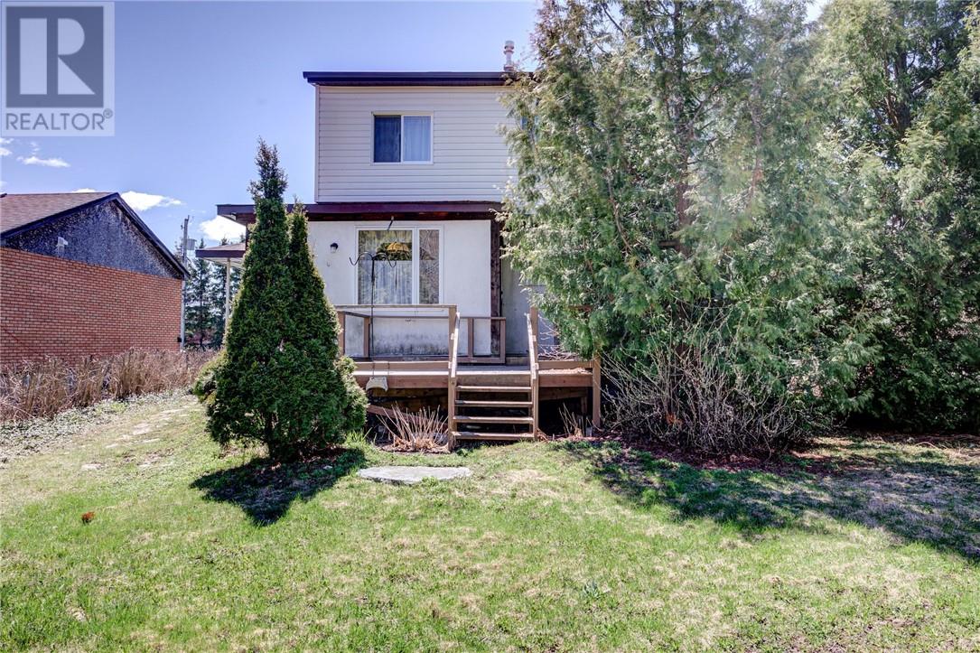 222 Nepahwin, Sudbury, Ontario, P3E2H6 — Photo 3