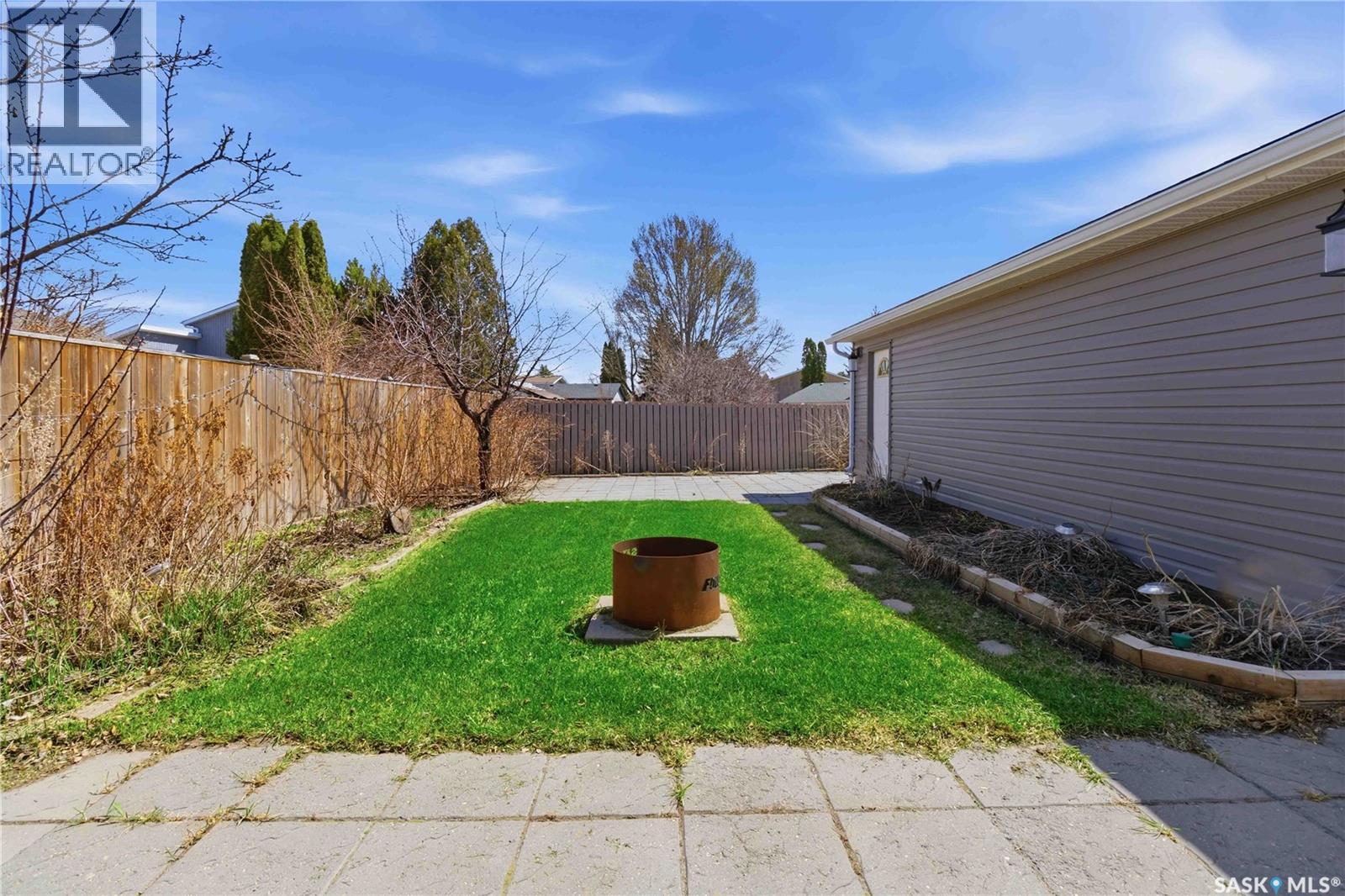 134 Russell ROAD - 41