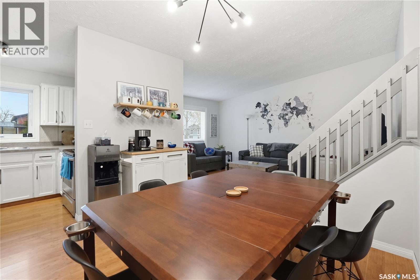 2838 Hartmann CRESCENT E - 10