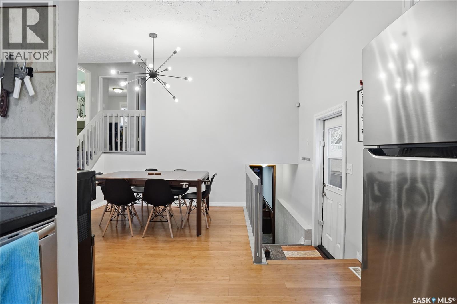 2838 Hartmann CRESCENT E - 14