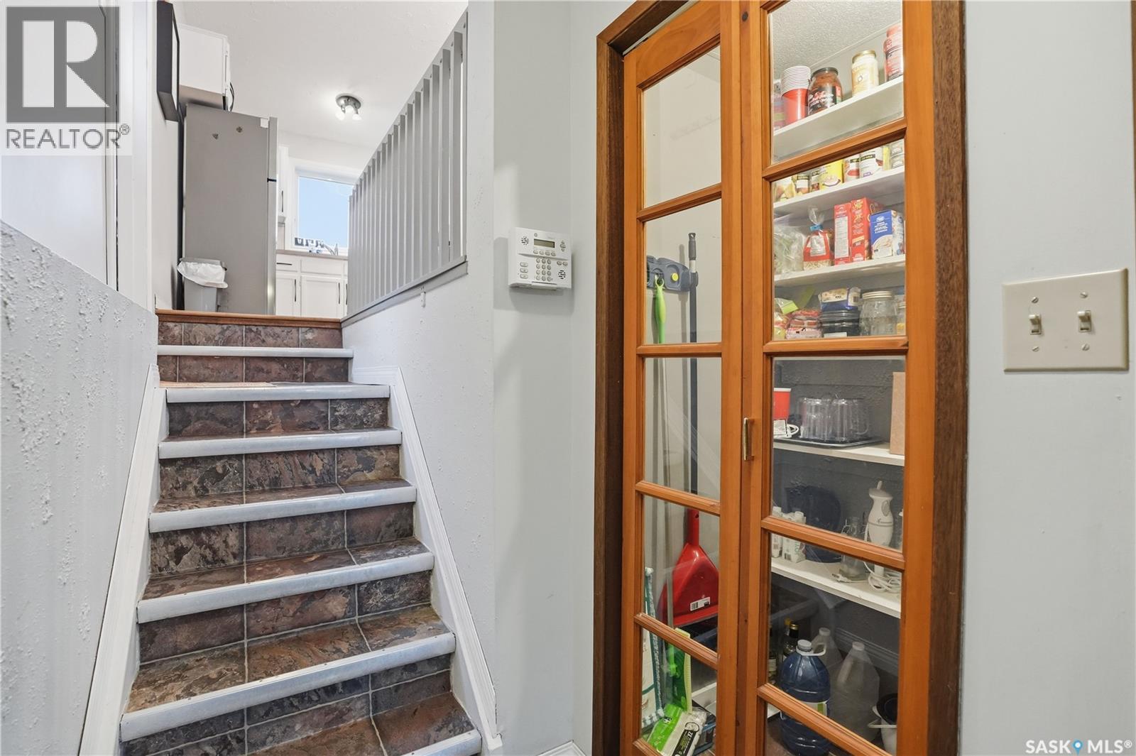 2838 Hartmann CRESCENT E - 23