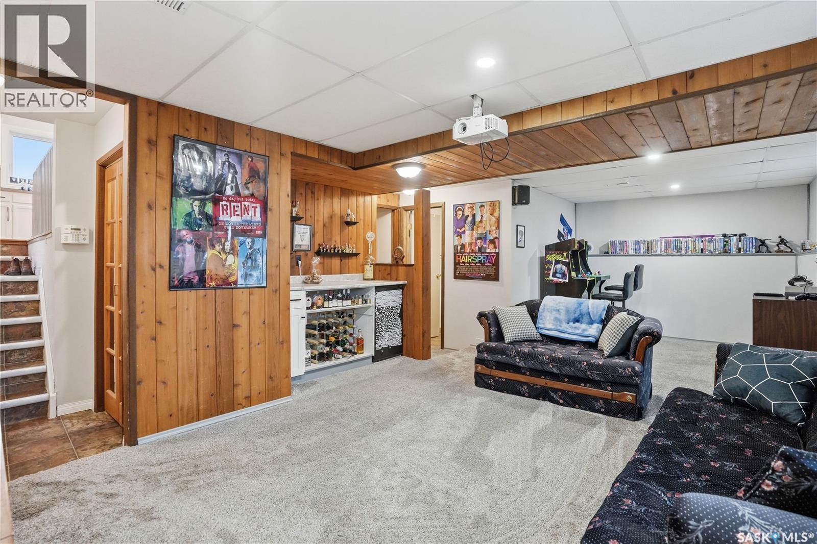 2838 Hartmann CRESCENT E - 25