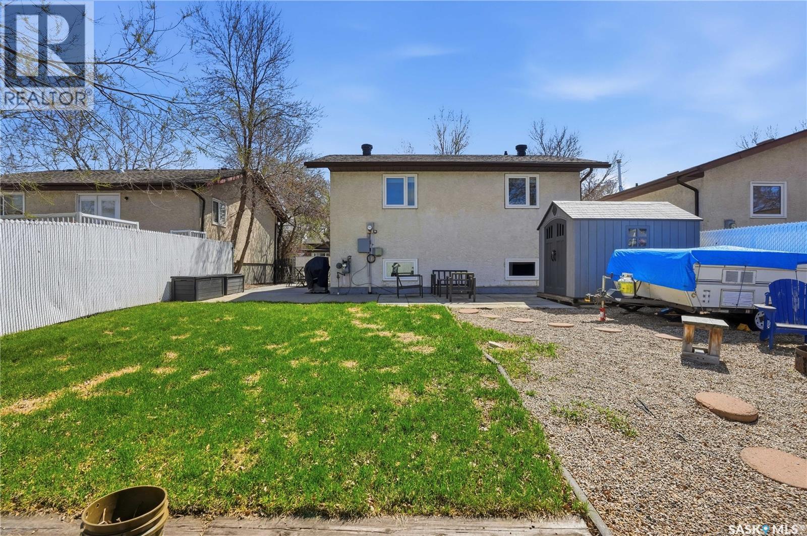 2838 Hartmann CRESCENT E - 44